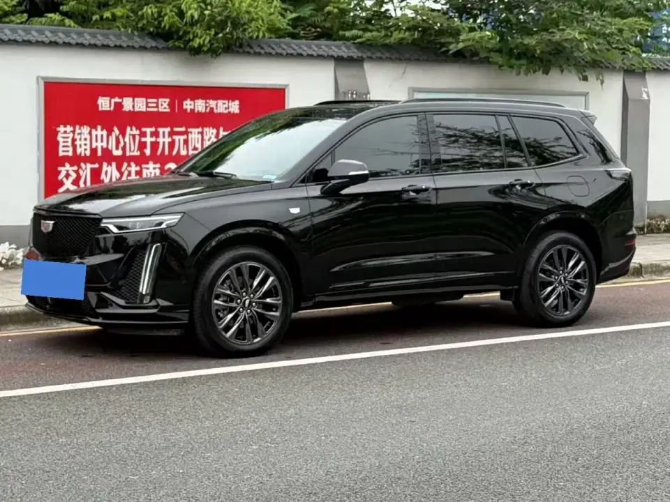 Cadillac XT6 2.0T 6-Seater AWD Platinum Executive Black Label 2024