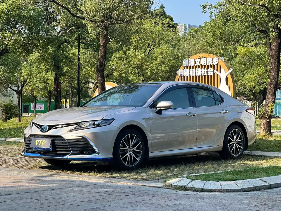 Toyota Camry Hybrid 2.5HG Luxury Edition 2021