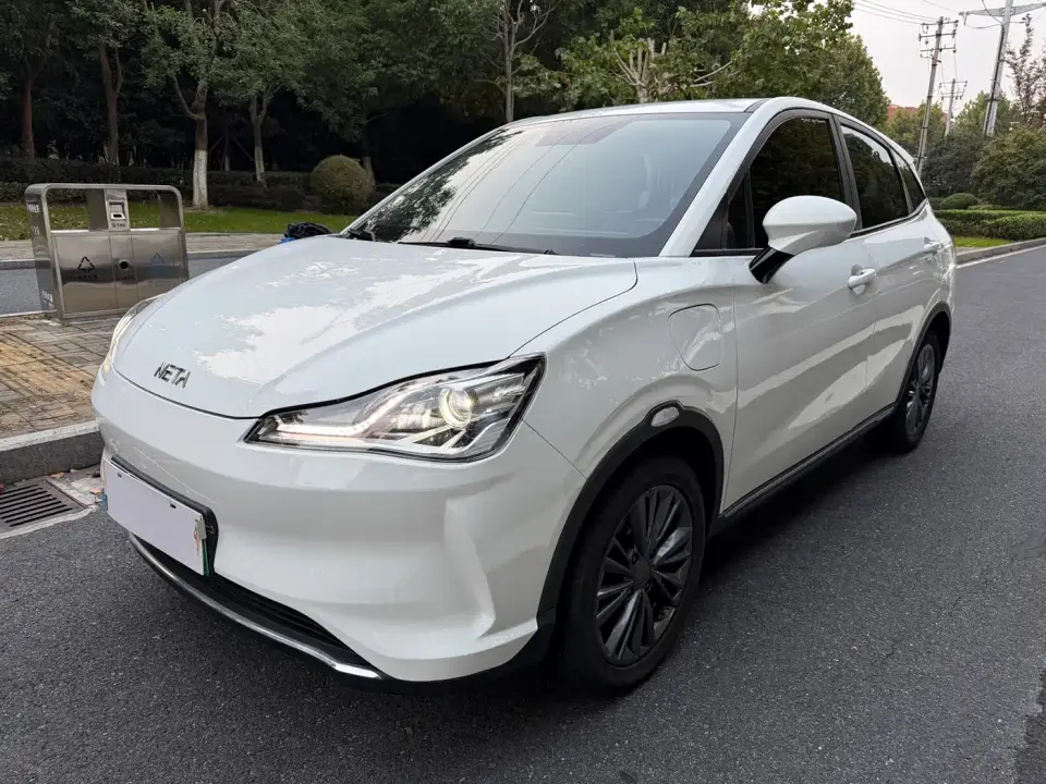 Neta Nezha V Trend 400 2023