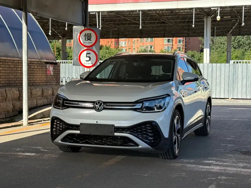 Volkswagen ID.6 CROZZ Long Range PRO Edition 2022