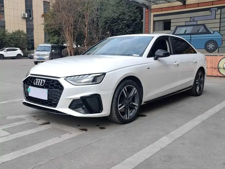 Audi A4L 40 TFSI Luxury Sport 2023