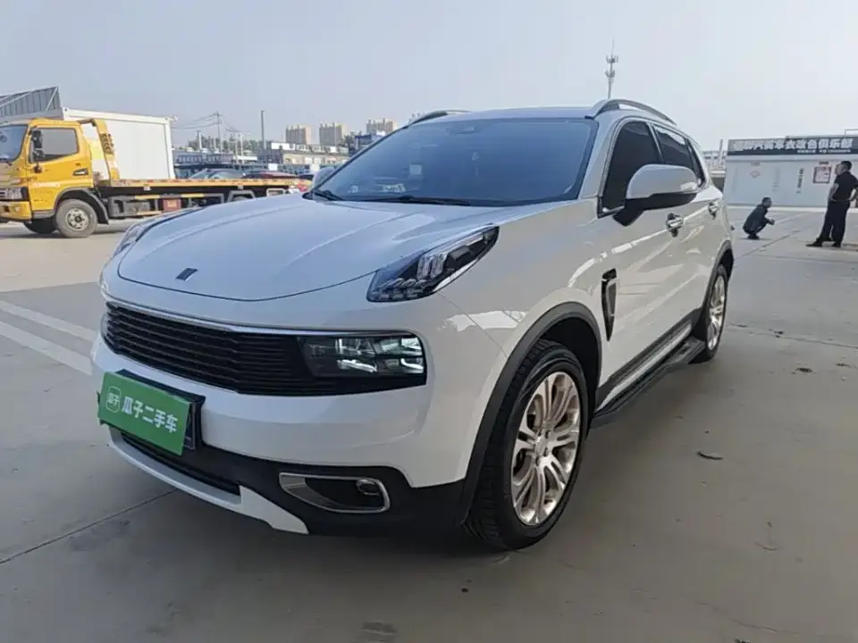 Lynk & Co 01 2.0T 2WD Pro Version 2019