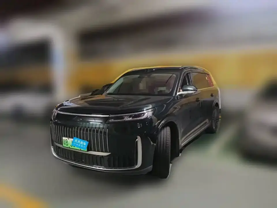 Chery Fengyun Fengyun T11 Base Model 2025