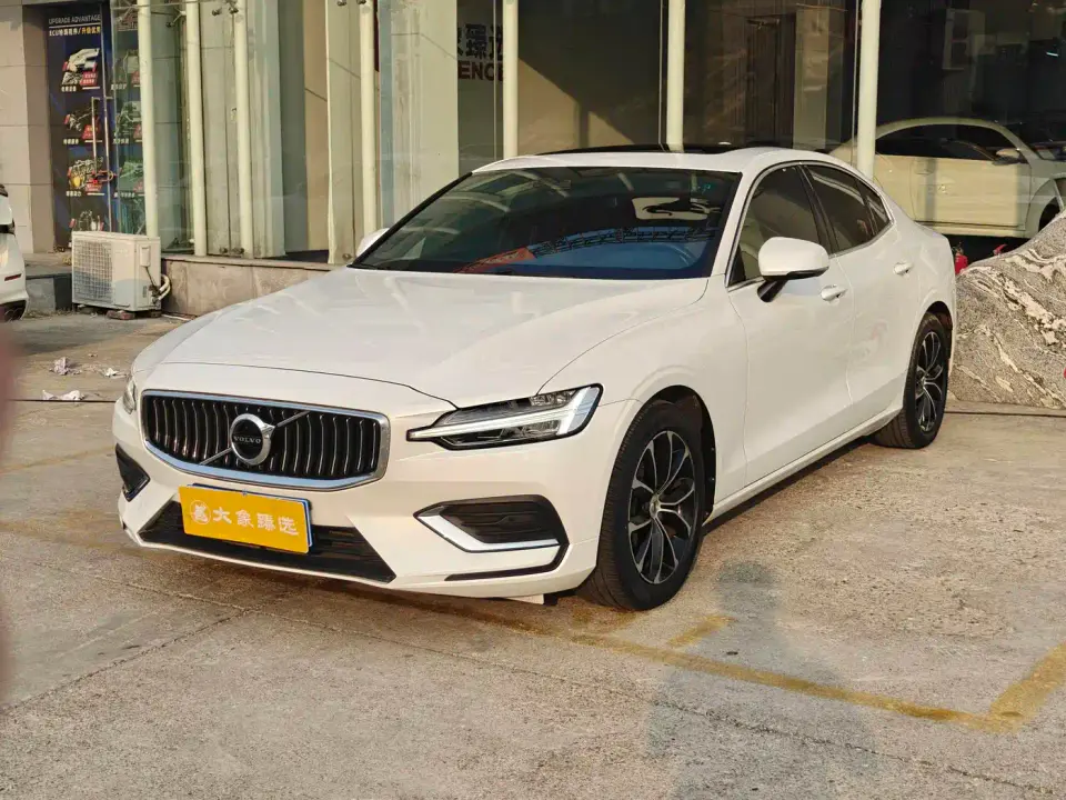 Volvo S60 T4 Smart Elite Luxury 2021