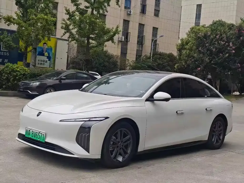 Dongfeng Fengxing Stellar S7 555 Fortune Edition 2025