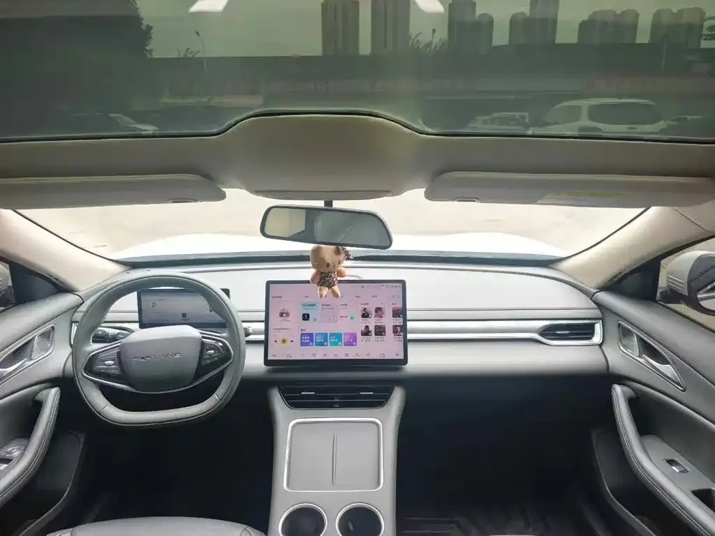 Dongfeng Fengxing Stellar S7 555 Fortune Edition 2025 — фото 2