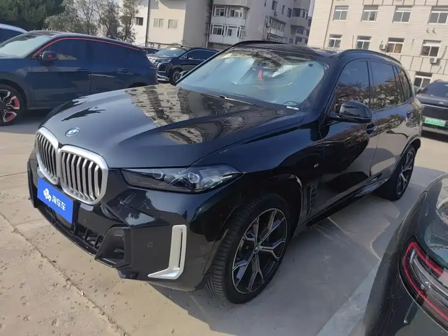 BMW X5 xDrive 30Li Premium M Sport Black Night Package 2024
