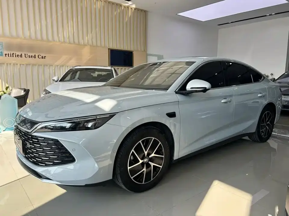 BYD Qin L DM-i Smart Drive Edition 120KM Surpassing 2025