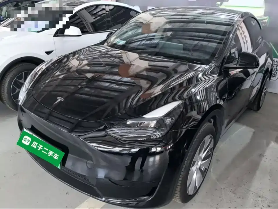 Tesla Model Y Facelift Rear-Wheel Drive Version 2023