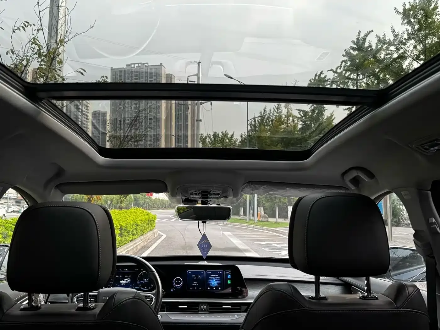 Chery Tiggo 8 PRO 290T 2WD Sky Dome Version 7-Seater 2023 — фото 14