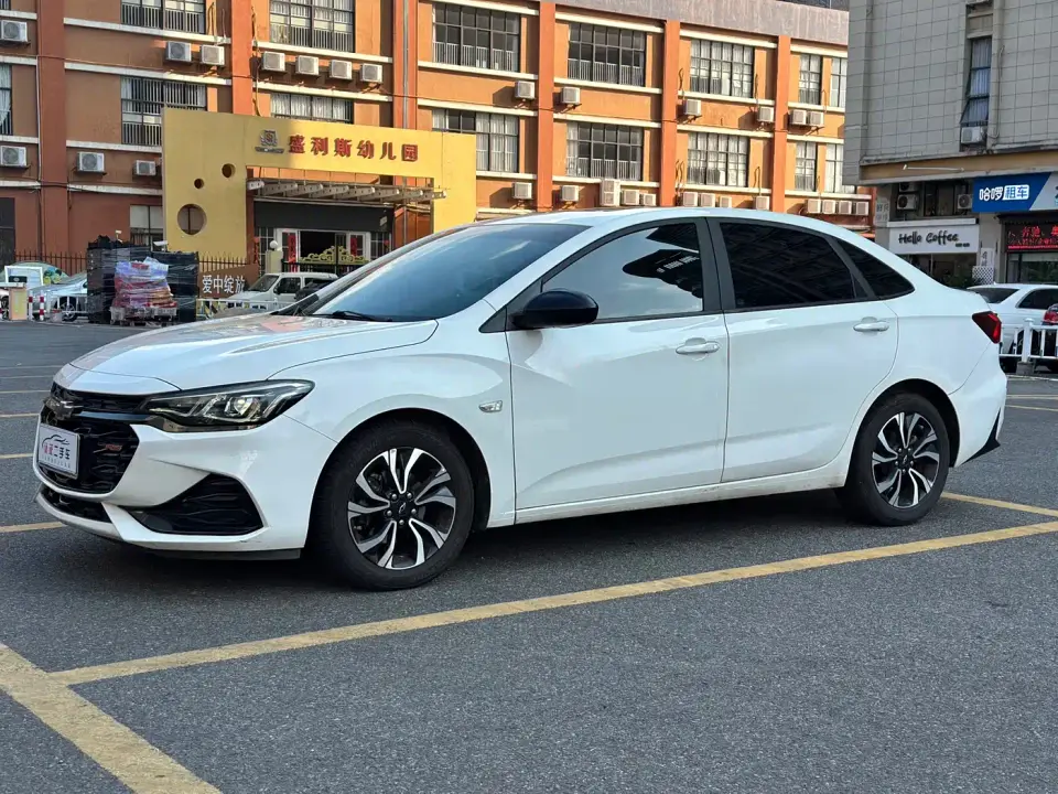 Chevrolet Monza Mild Hybrid RS 330T Automatic Smooth Edition 2020