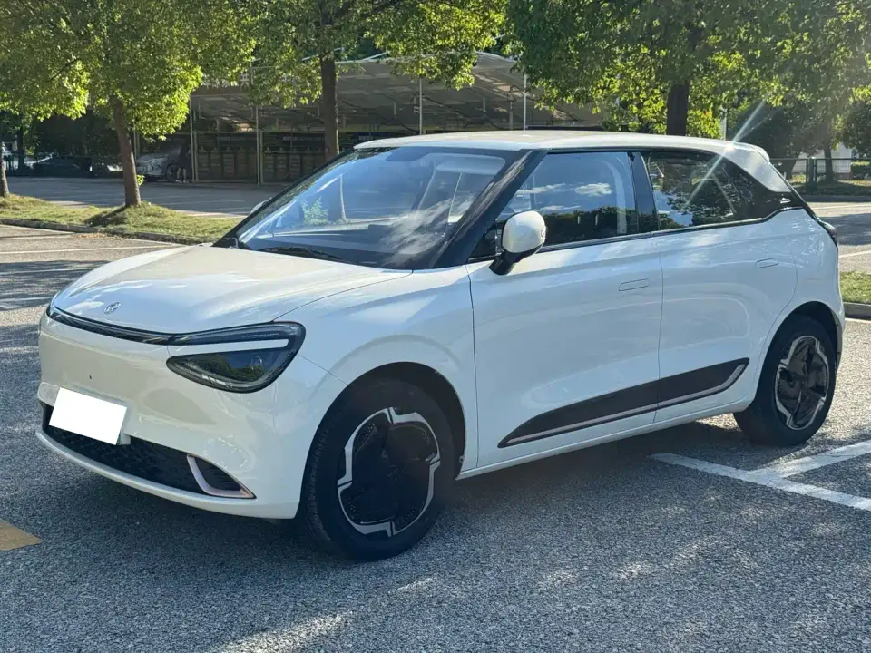 Dongfeng Yipai Nano 01 Renewal Edition 330 Plus Smart+ 2025