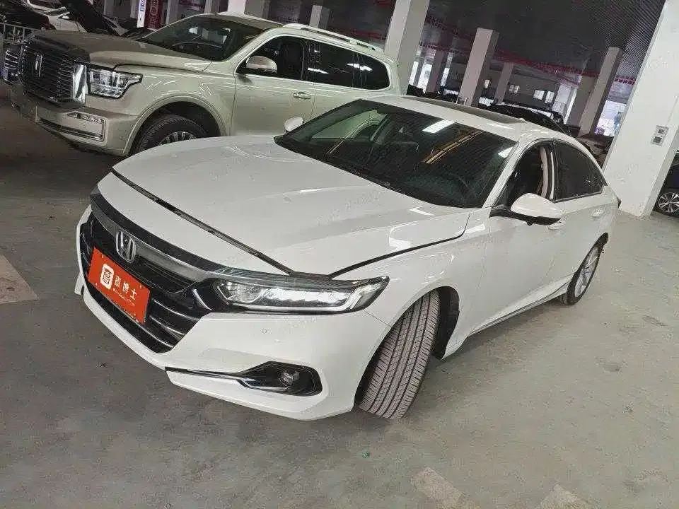 Honda Accord 260TURBO Luxury Edition 2023