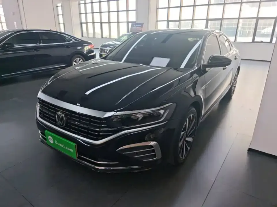Volkswagen Passat 380TSI Elite Edition 2024