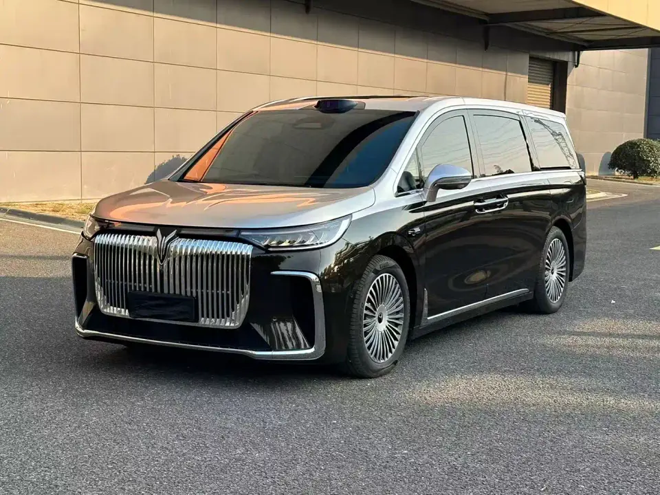 Voyah Auto Voyah Dreamer PHEV AWD Flagship Qian Kun Edition 2025