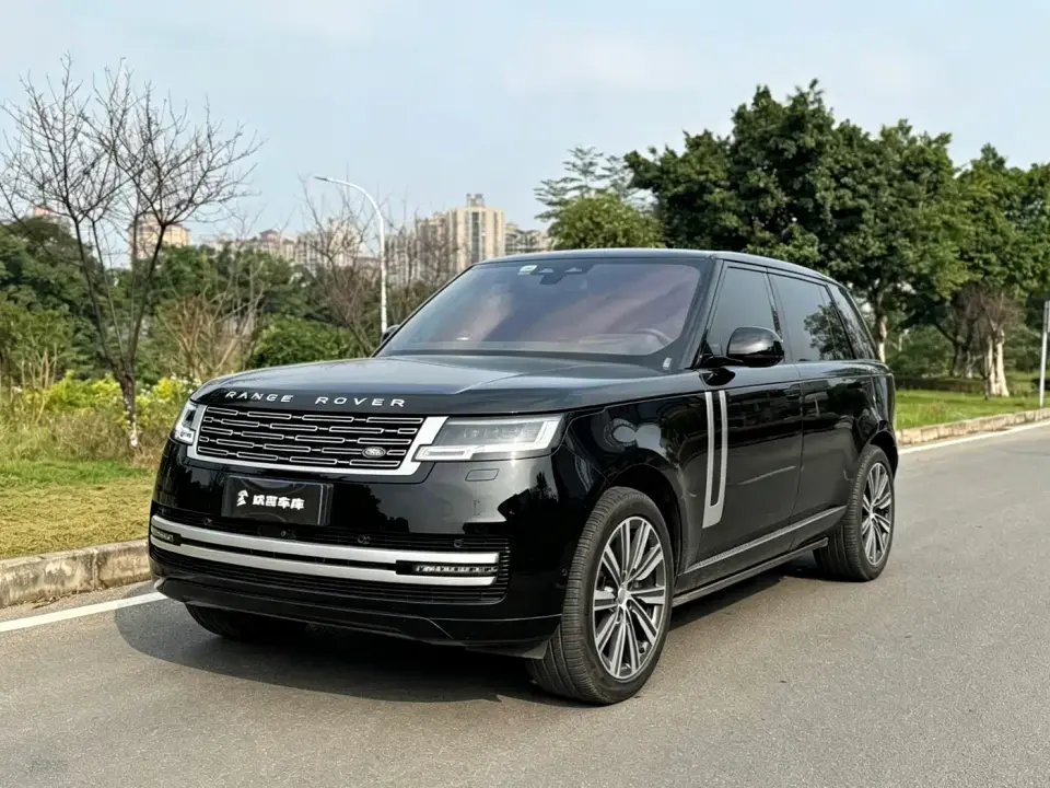 Land Rover Range Rover 3.0 L6 400PS Genesis Extended 2024