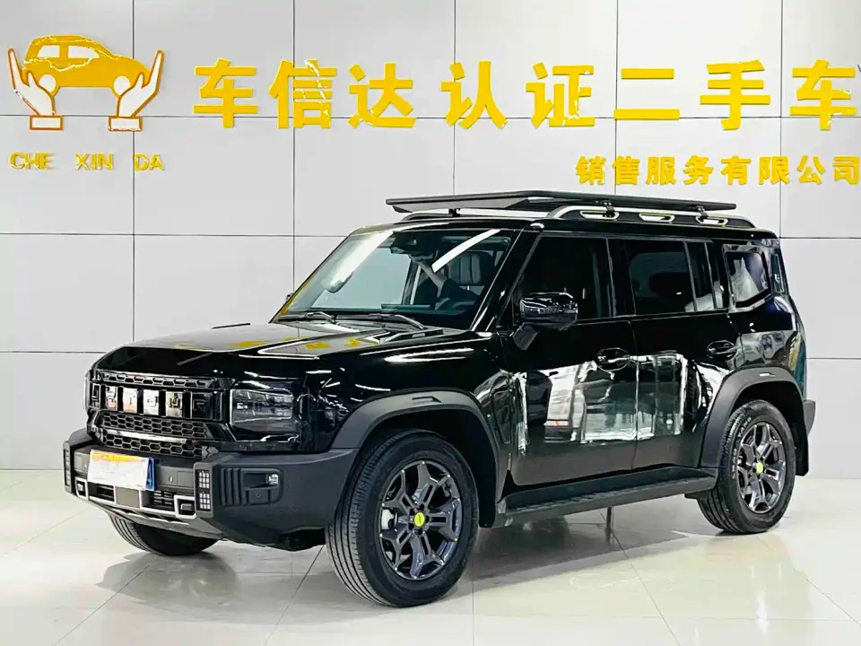 Jetour Traveler 2.0T 4WD Cross PRO Entertainment Edition 2025