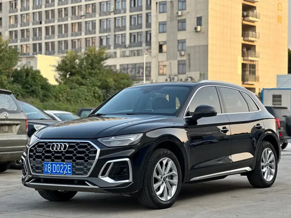 Audi Q5L Facelift 40T Luxury Dynamic 2023