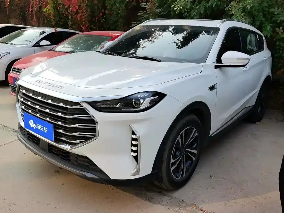 Jetour X70 PLUS 1.6T DCT Star 7-Seater 2022