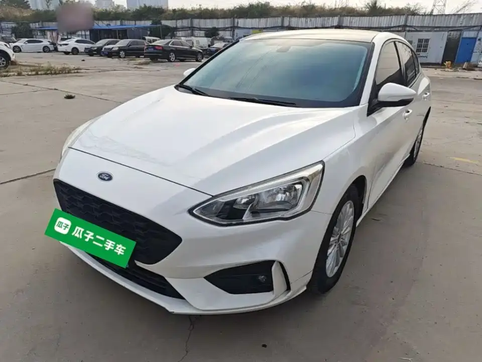Ford Focus Sedan EcoBoost 180 Automatic Sharp Trend Type 2019