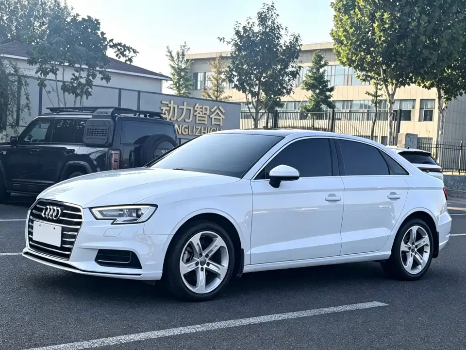 Audi A3 Limousine 35 TFSI Fashion China VI 2021