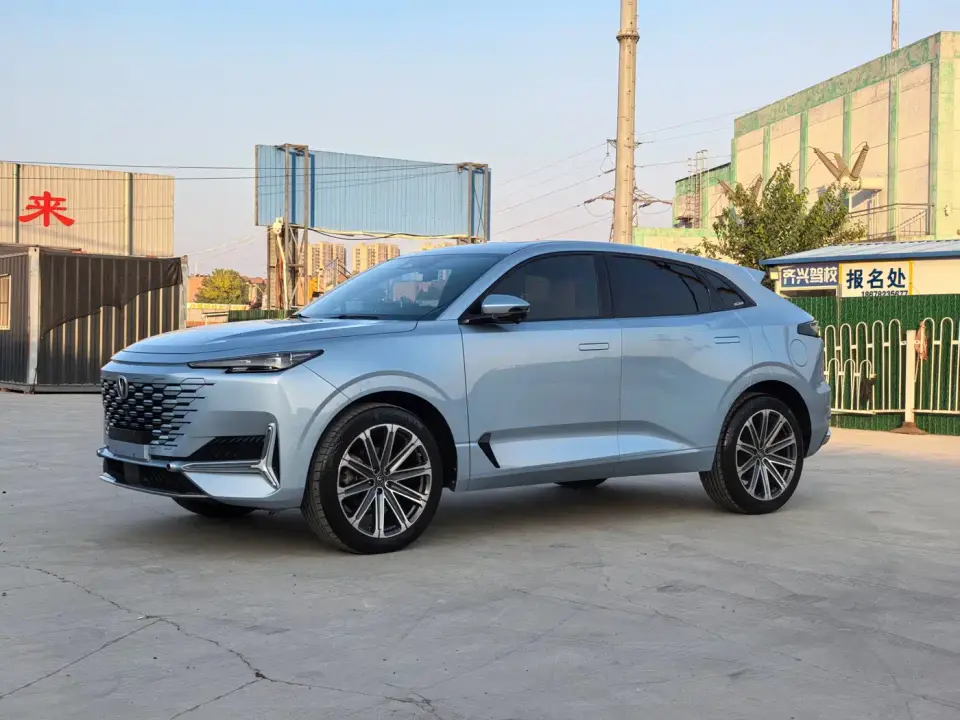 Changan UNI-K 2.0T AWD Premium 2021