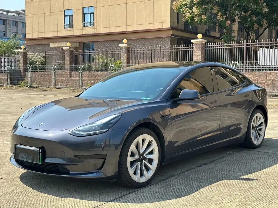 Tesla Model 3 Model Rear-Wheel Drive Version 2023