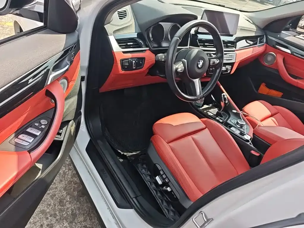BMW X2 sDrive25i M Sport Package 2022 — фото 16