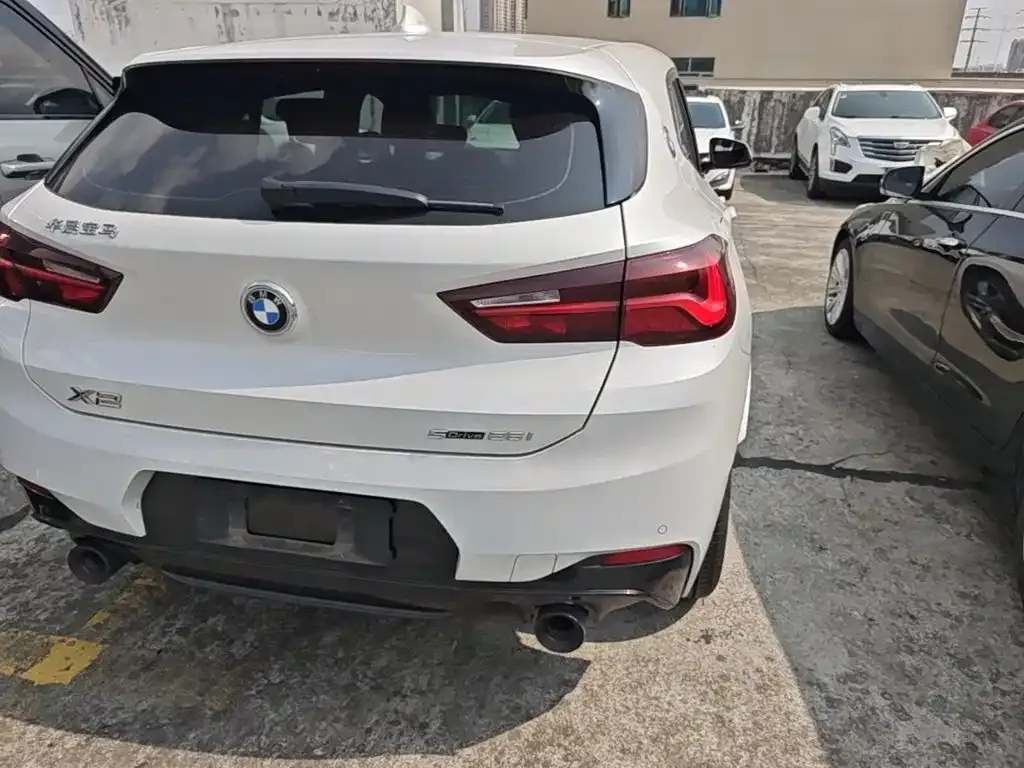 BMW X2 sDrive25i M Sport Package 2022 — фото 8