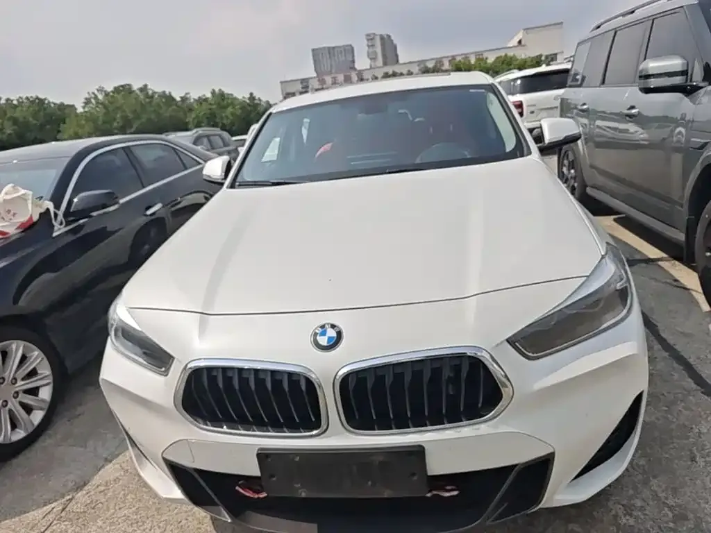 BMW X2 sDrive25i M Sport Package 2022 — фото 3