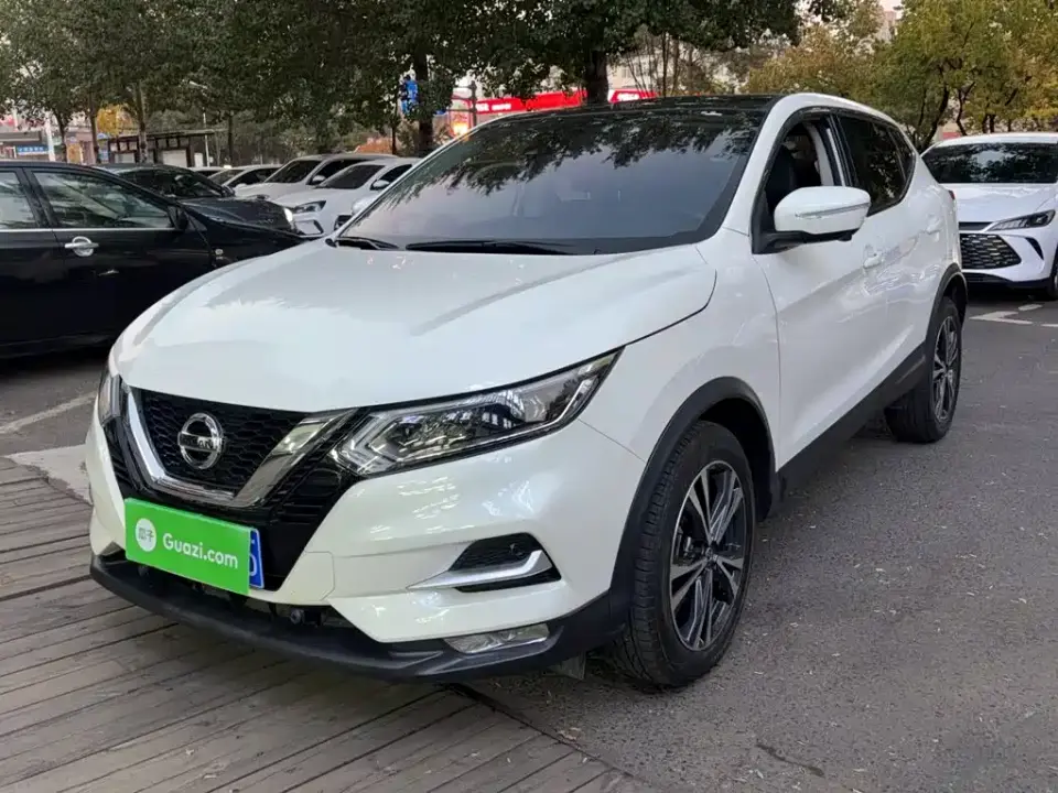 Nissan Qashqai 2.0L CVT Luxury Pilot Version 2021