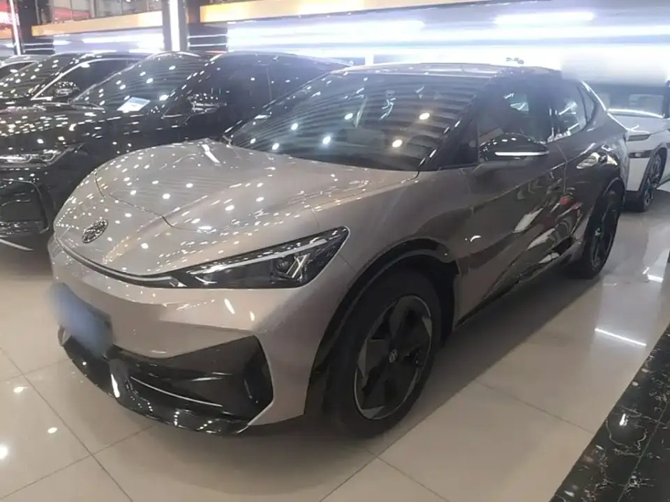 Volkswagen Unique 06 Pure 2025
