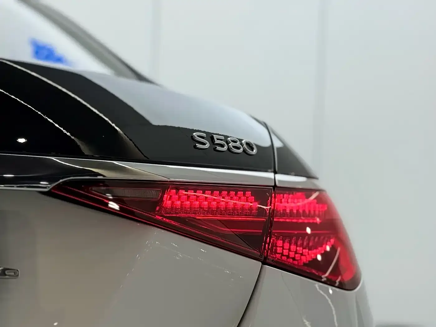 Mercedes-Benz Maybach S-Class S 480 4MATIC 2024 — фото 19