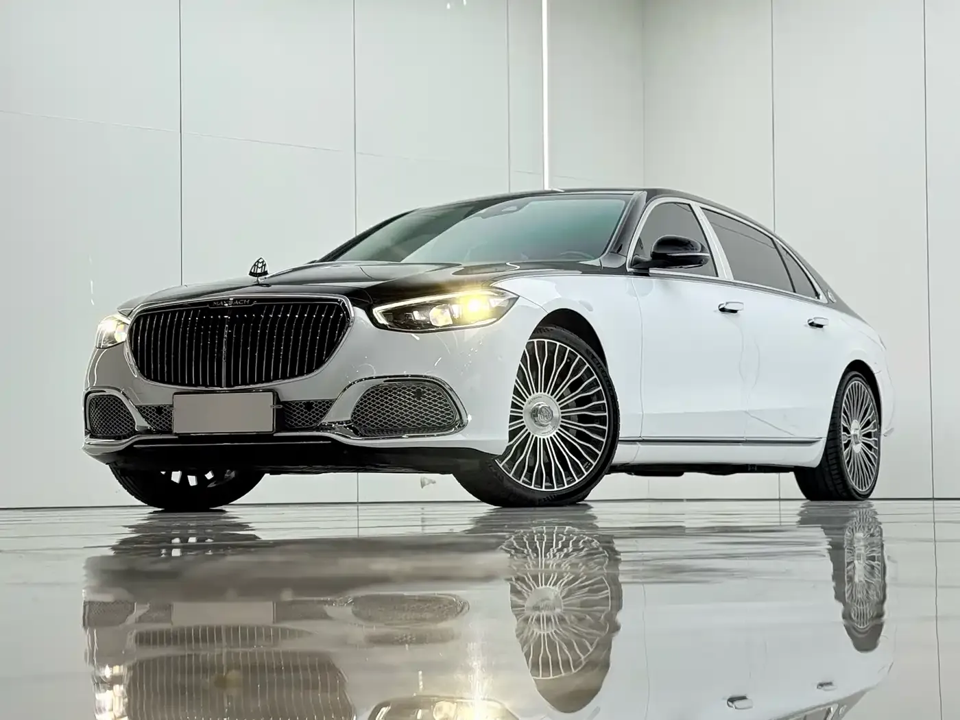 Mercedes-Benz Maybach S-Class S 480 4MATIC 2024 — фото 2