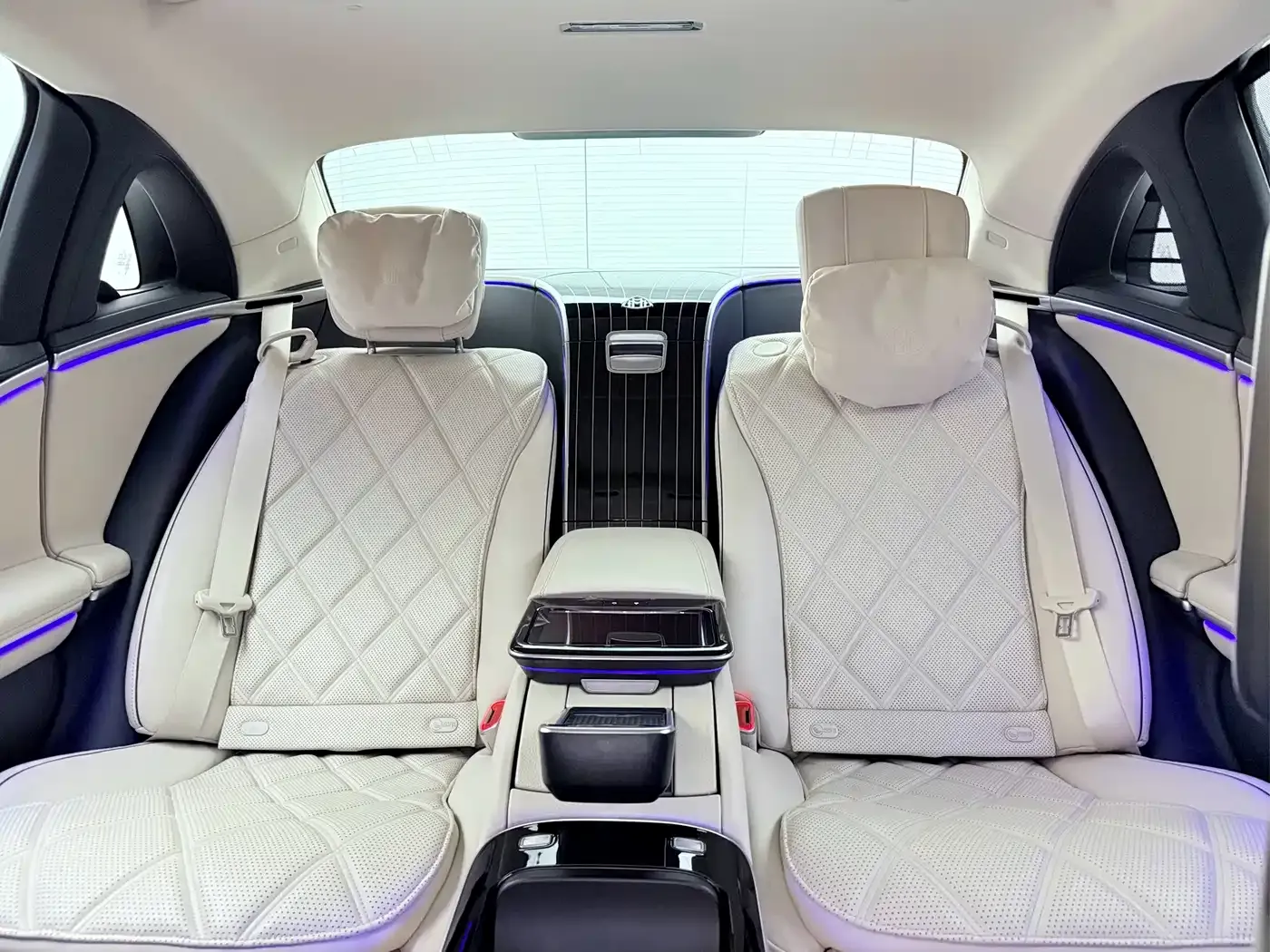 Mercedes-Benz Maybach S-Class S 480 4MATIC 2024 — фото 13