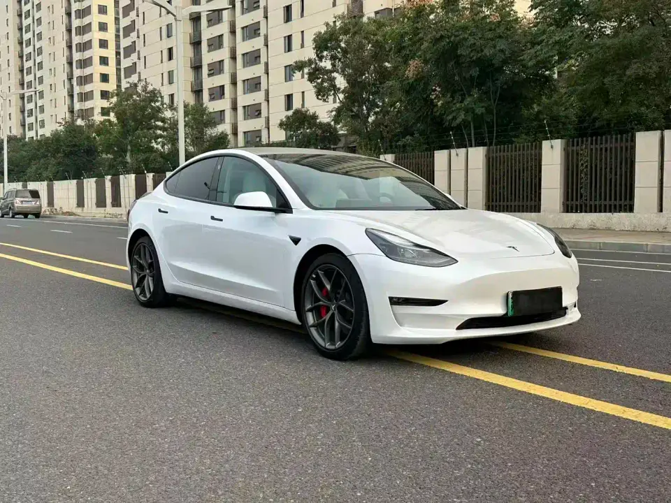 Tesla Model 3 Performance High-Performance All-Wheel Drive 2021