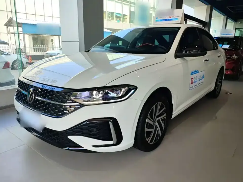Volkswagen Lavida Model 300TSI DSG Starlight Leading Edition 2025