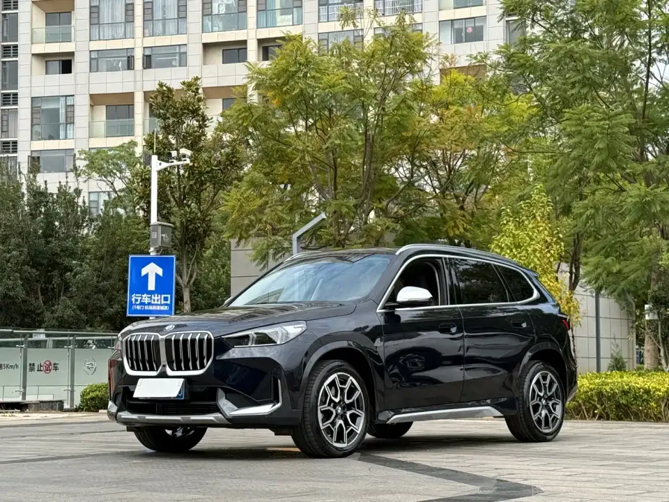 BMW X1 sDrive25Li X Design Package 2023