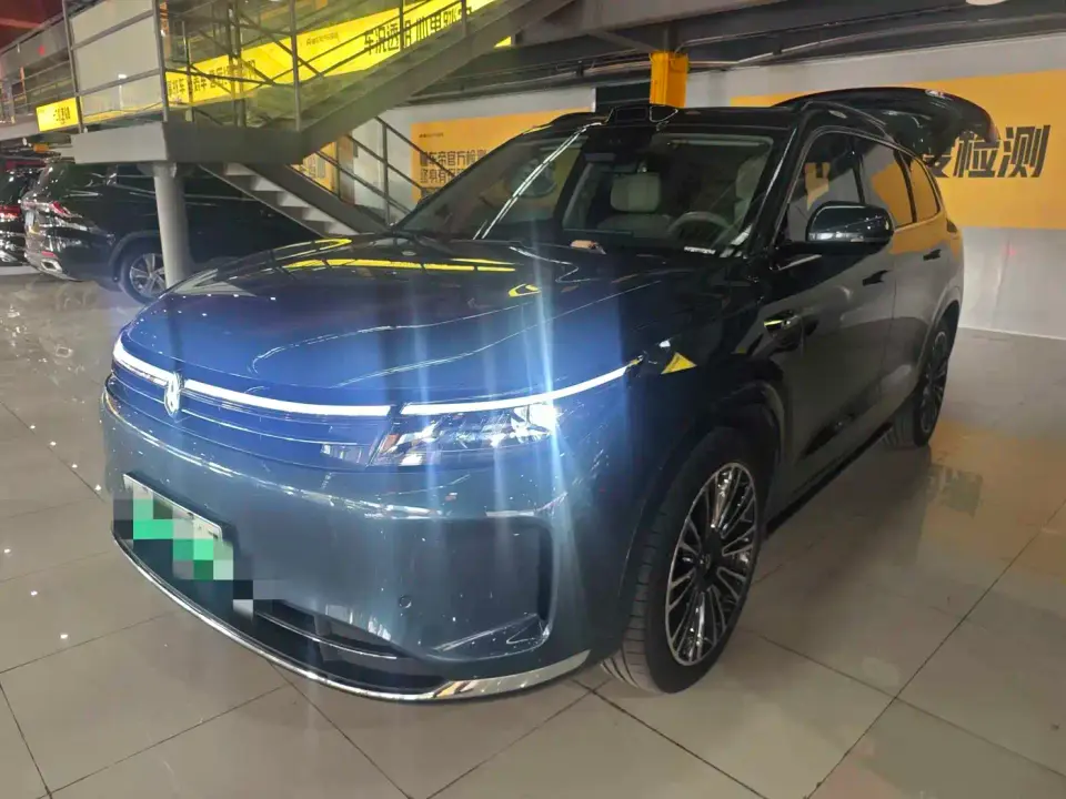 AITO Wenjie AITO M7 1.5T Smart Drive RWD Ultra 5-seater 2024