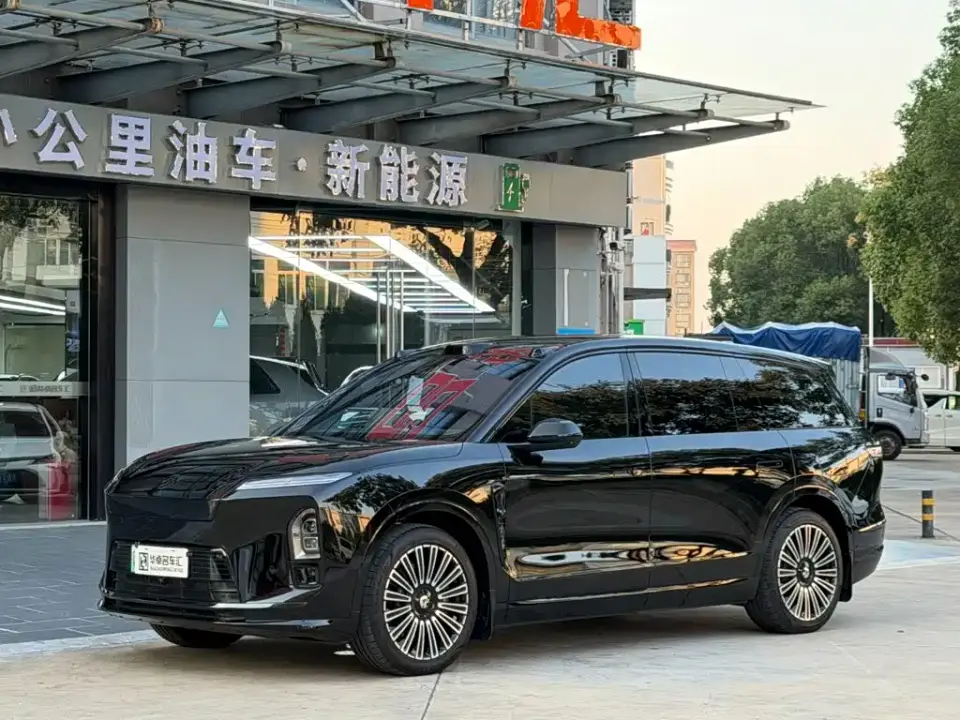 NIO ES8 Model 6-Seat Executive Luxury Edition 2026