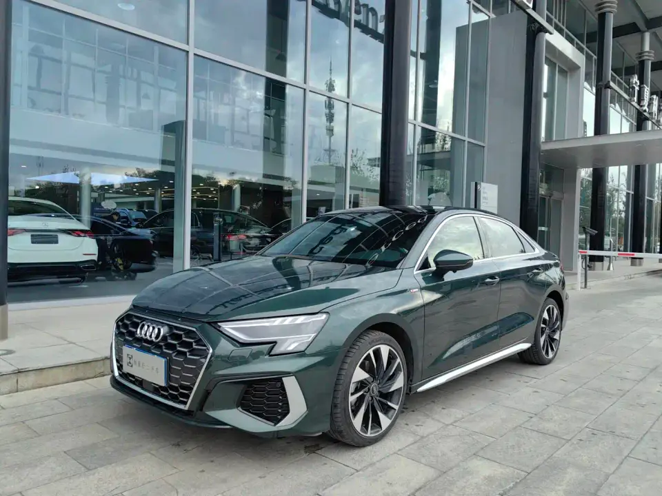 Audi A3 A3L Limousine 35 TFSI Style Elegance 2022