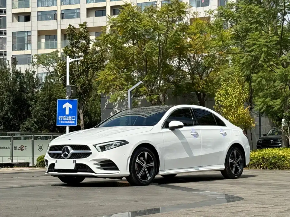 Mercedes-Benz A-Class A 200 L Sport Sedan Style 2022