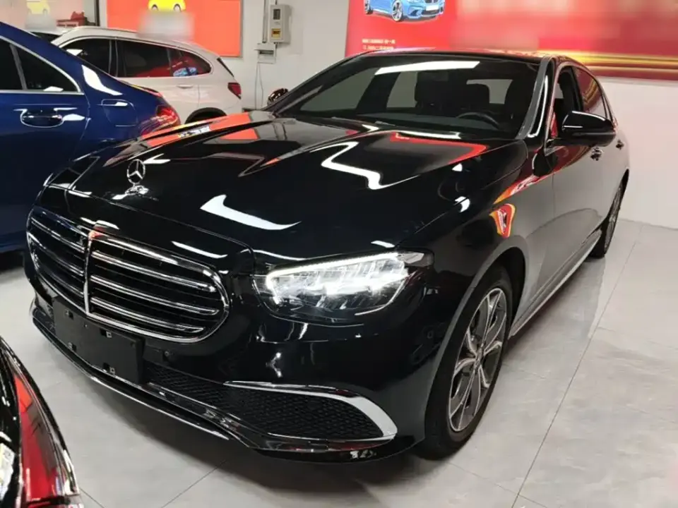 Mercedes-Benz E-Class Model Facelift III E 300 L Sport Fashion 2023