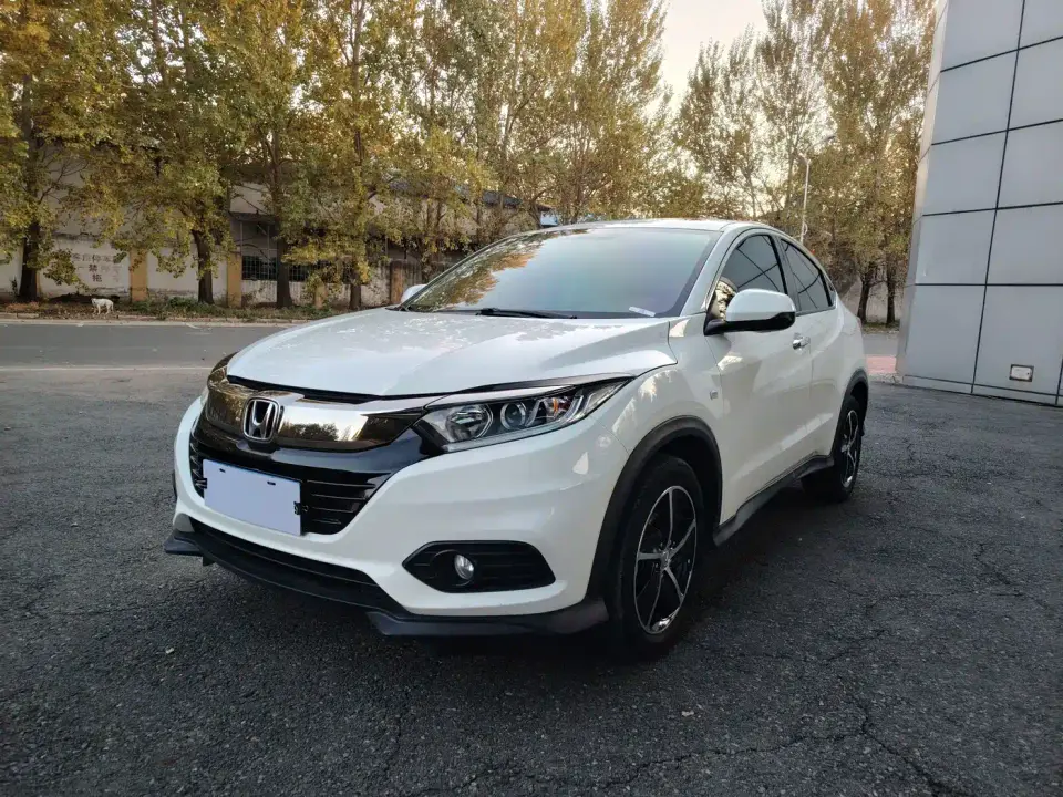 Honda Vezel 1.5L CVT Phantom Night Pioneer Edition 2022