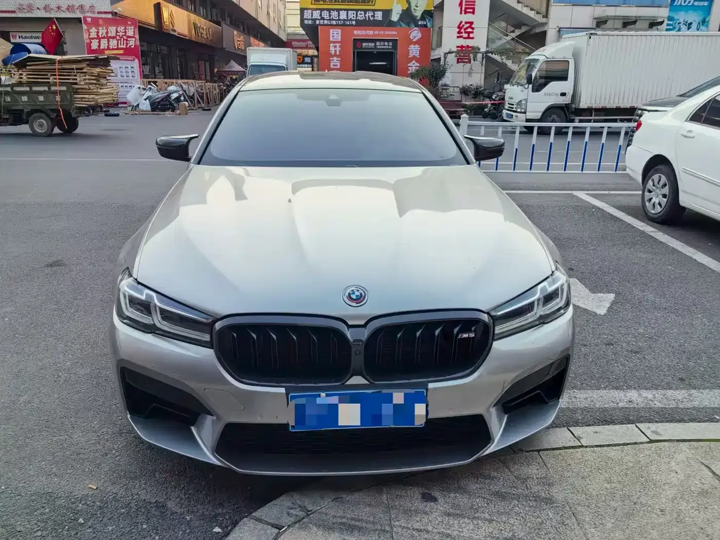 BMW M5 M5 2022