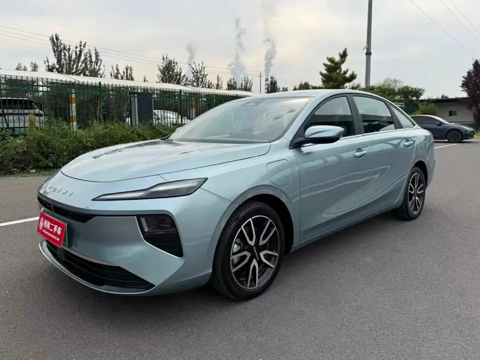 Roewe D6 520km Smart Edition 2025