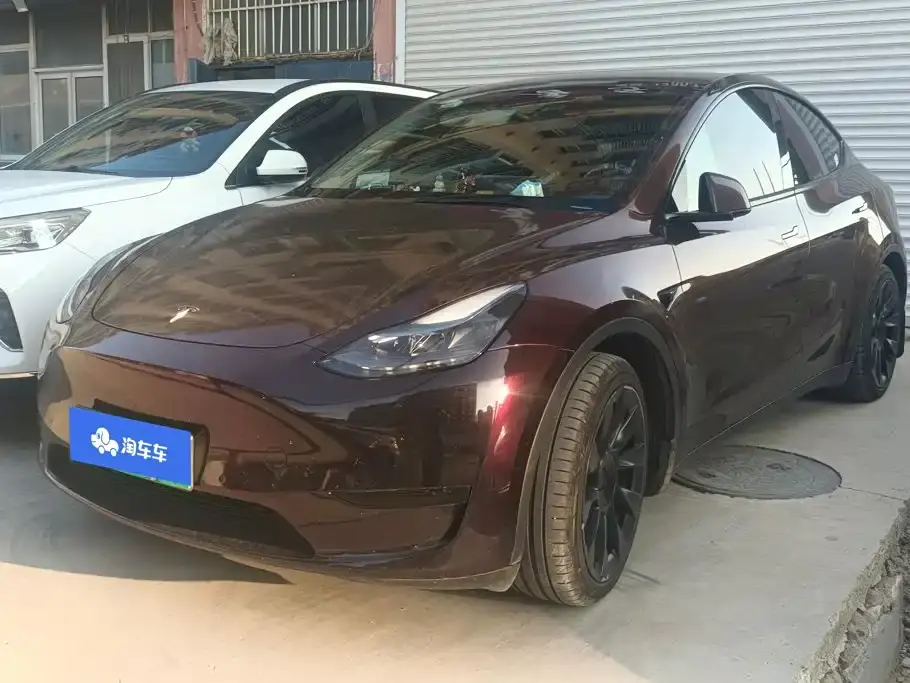 Tesla Model Y Rear-Wheel Drive Edition 2023