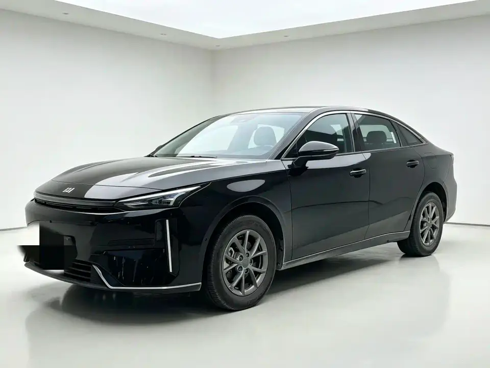 Geely Galaxy Galaxy L6 EM-i 60km Explorer Edition 2025