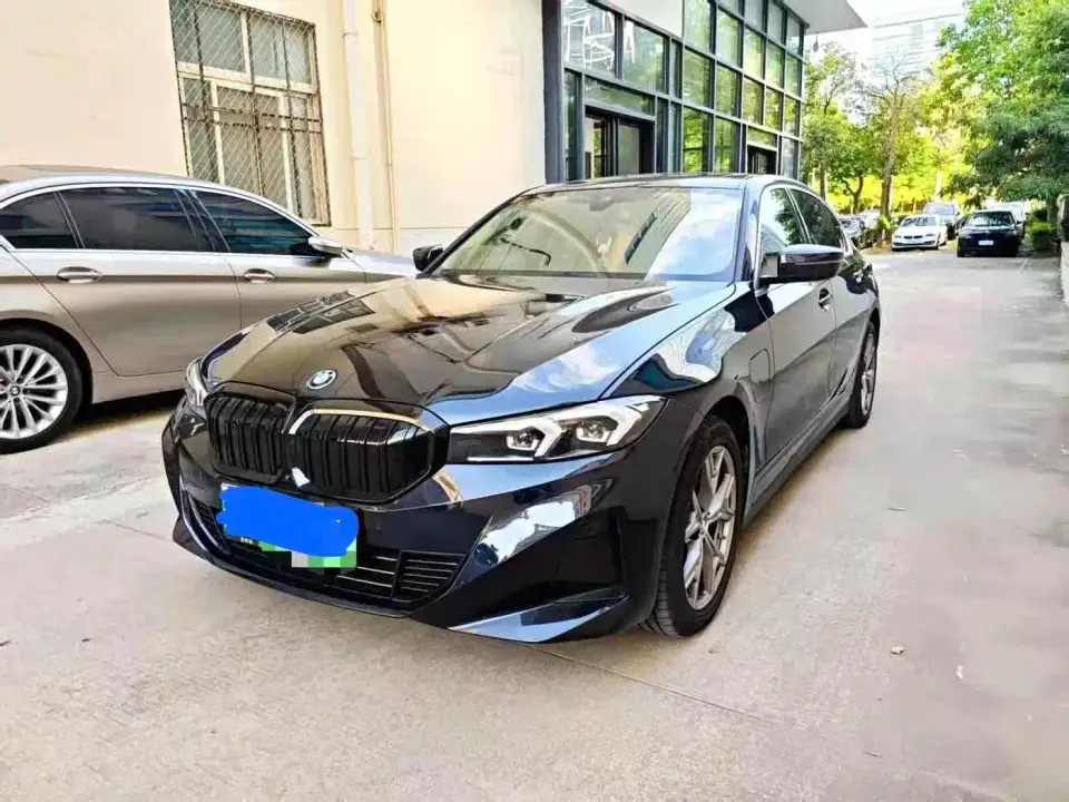 BMW i3 eDrive 35 L 2026