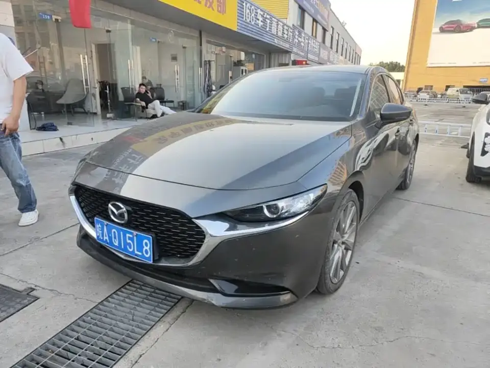 Mazda Mazda3 Axela 2.0L Automatic Elegance Edition 2022
